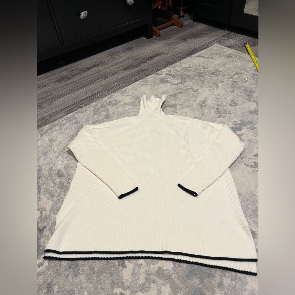 White turtleneck sweater